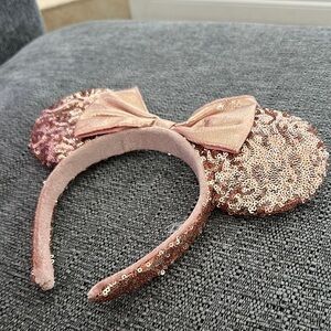 Disney Pink Sequin Minnie Mouse Ears Headband